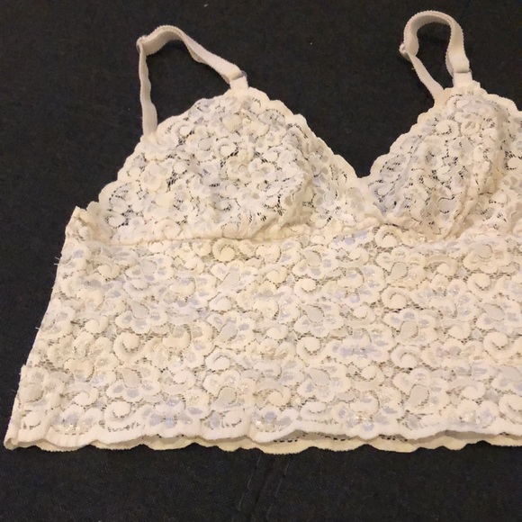 Lacy Bralette. Medium. - Picture 4 of 8